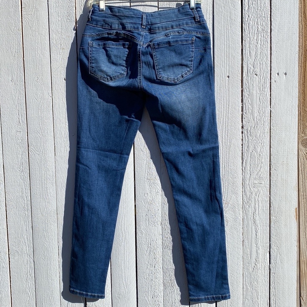 Forever 21 Jeans - Picture 4 of 6